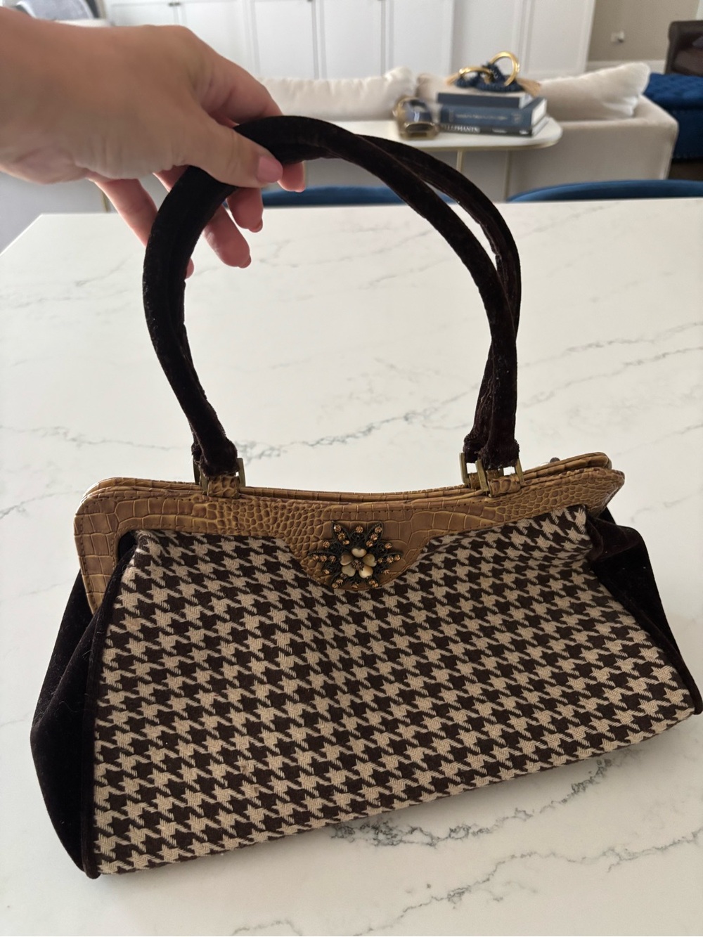 Vintage Marshall Fields Houndstooth Top-Handle Satchel with Camel Trim - Picture 3 of 7